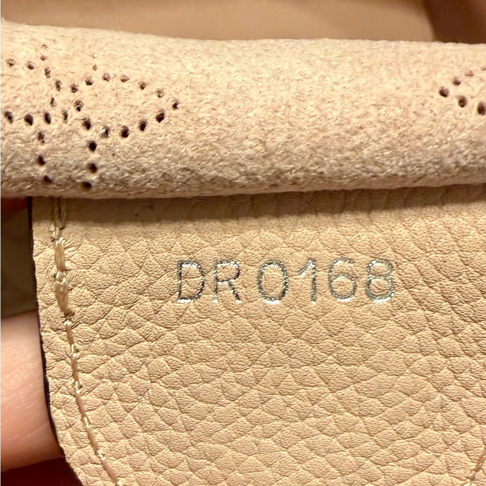 Louis Vuitton Hina PM Handbag Mahina Magnolia - Picture 4 of 5